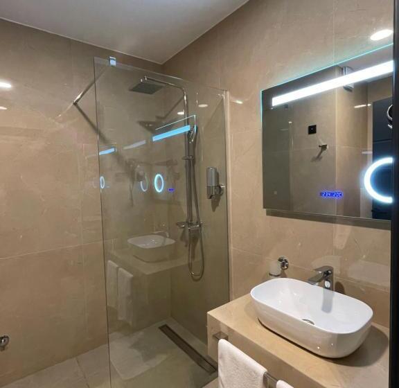 سوییت جونیور, Terme 36.6
