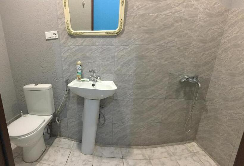 اتاق استاندارد, Kataryn Hostel