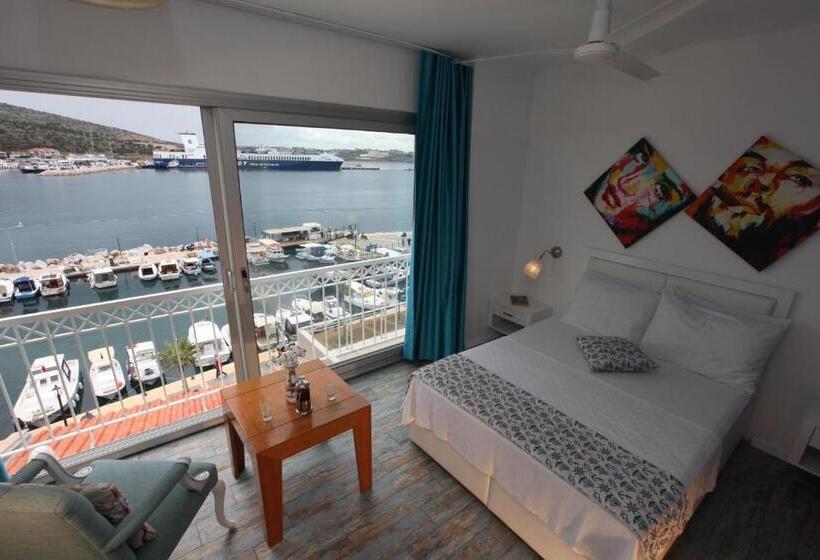 اتاق استاندارد با تخت بزرگ, Larimar Hotel Cesme