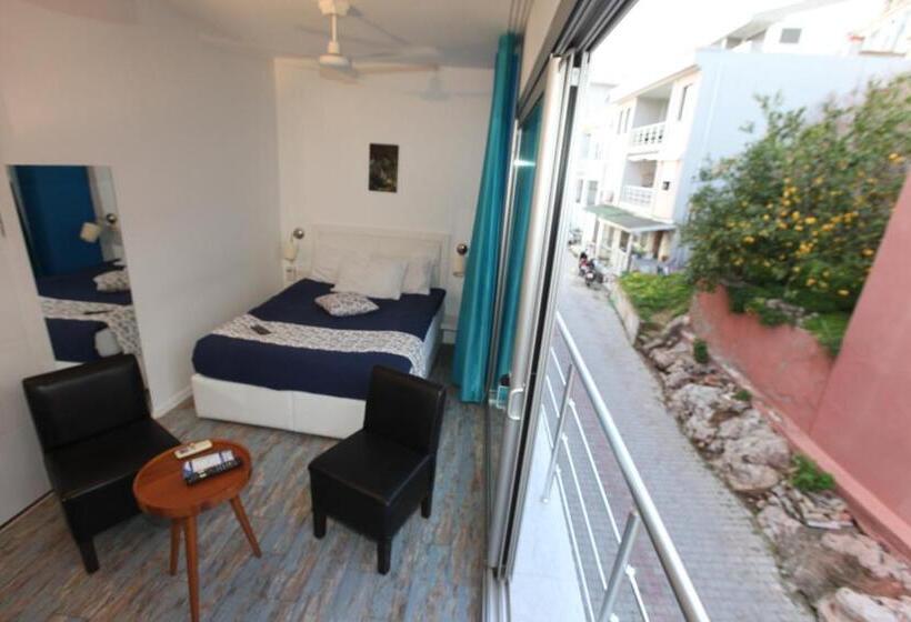 اتاق اکونومی, Larimar Hotel Cesme