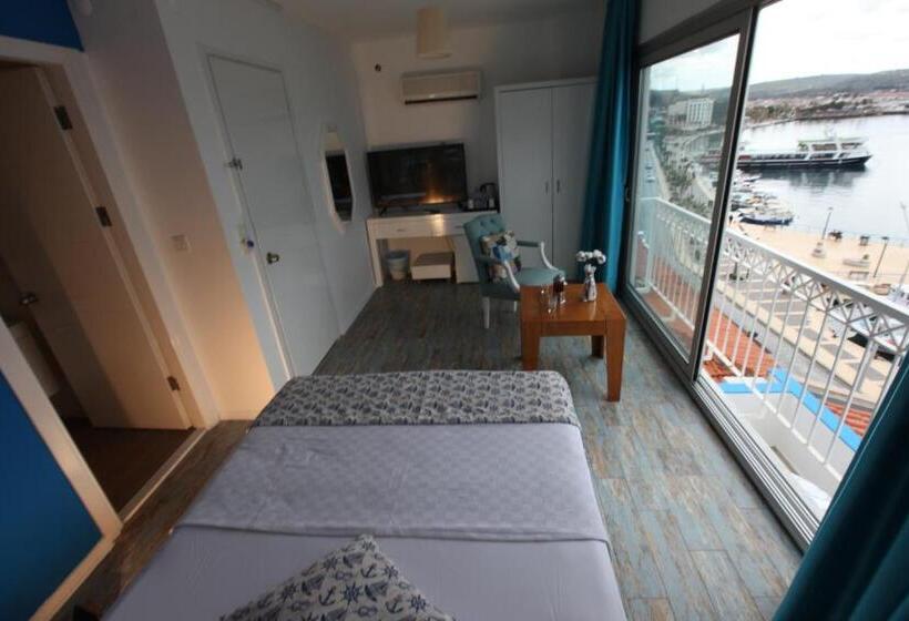 اتاق استاندارد با تخت بزرگ, Larimar Hotel Cesme