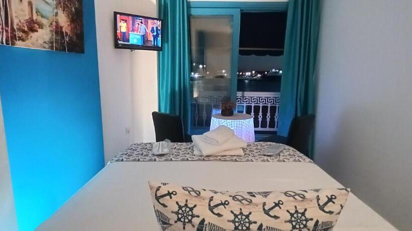 اتاق استاندارد با چشم‌انداز دریا, Larimar Hotel Cesme
