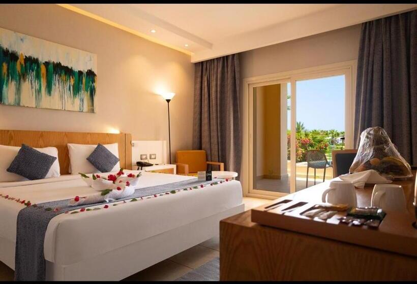 اتاق خانوادگی, Sataya Resort Marsa Alam