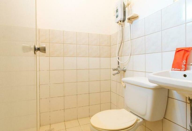 اتاق خانوادگی, Reddoorz Hostel At Megans Paradisio Beach Resort