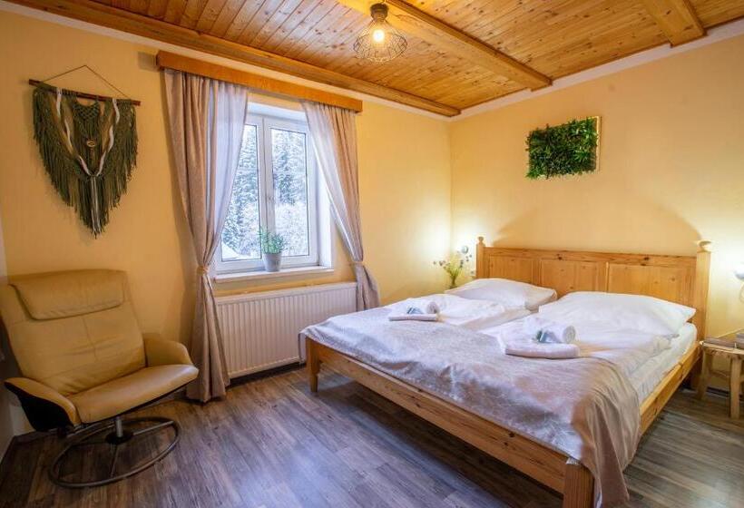 اتاق استاندارد, Penzion Sofinata & Pizzeria špindlerův Mlýn