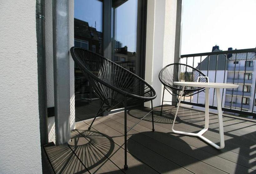 سوئیت با بالکن, Haverkamp Suites