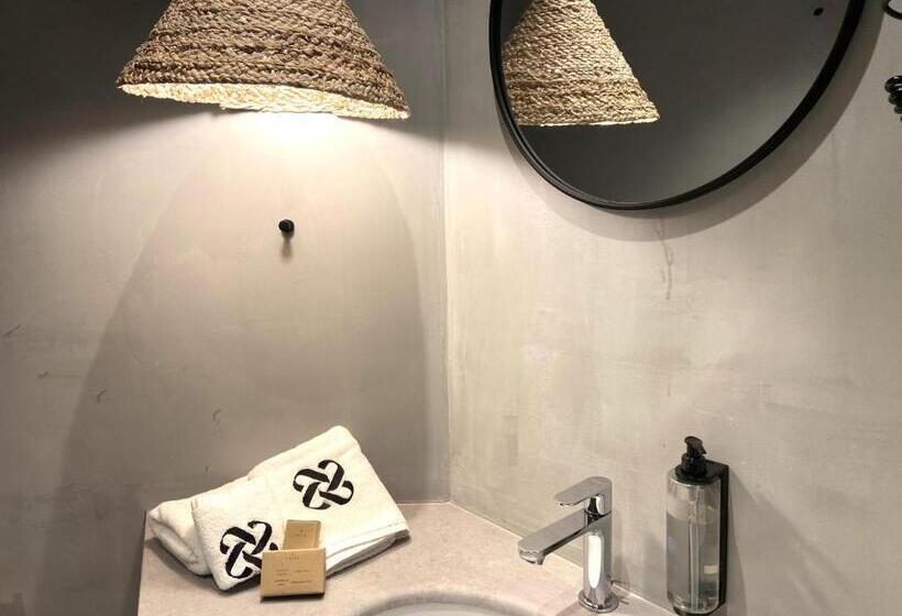 اتاق استاندارد با بالکن, Calendula Hotel & Apartaments