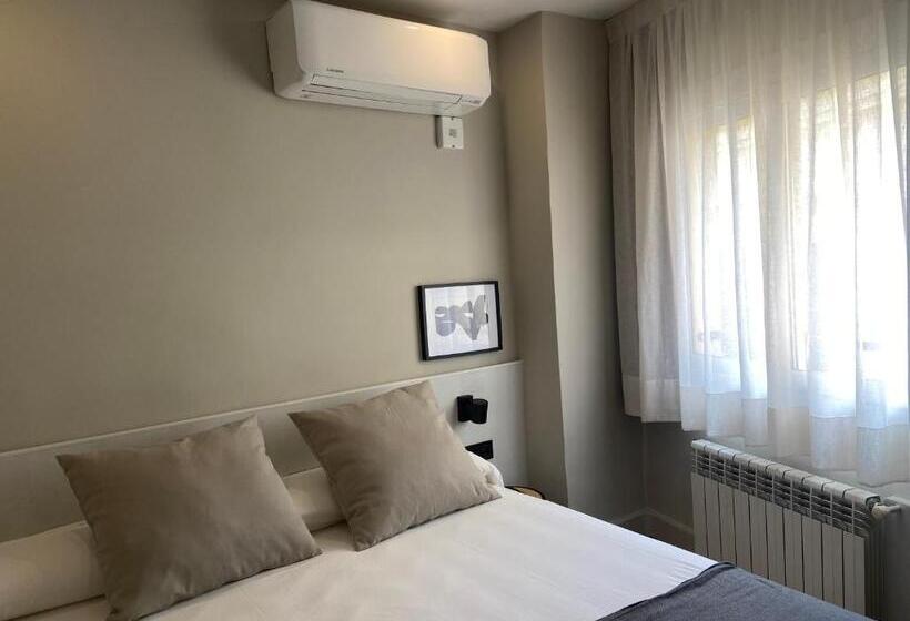 اتاق استاندارد چهار تخته, Calendula Hotel & Apartaments