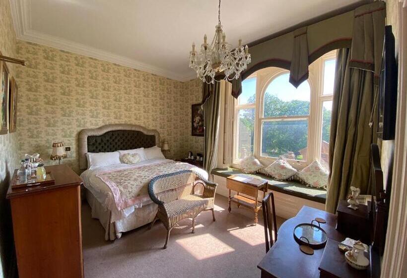 اتاق استاندارد با تخت بزرگ, Rossington Hall