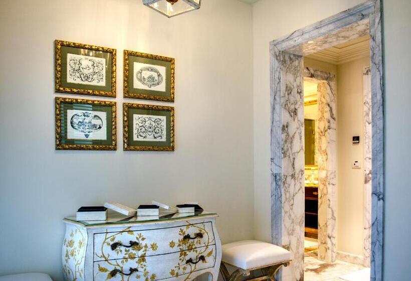 سوئیت با تخت بزرگ, Four Seasons Hotel Firenze