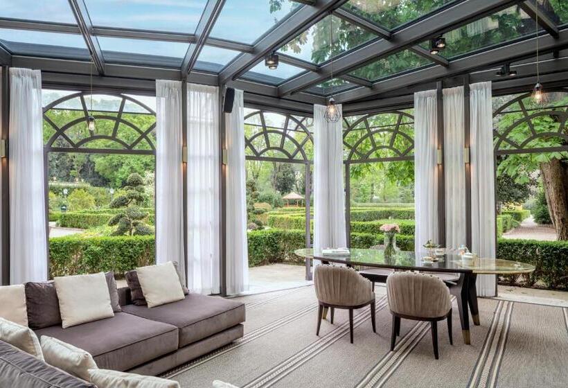 سوئیت با تخت بزرگ, Four Seasons Hotel Firenze