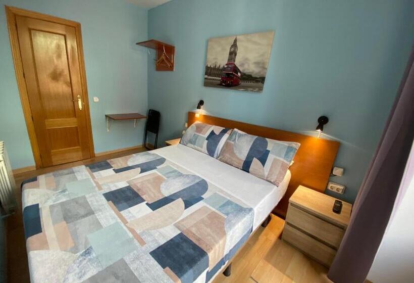 Habitación Estándar con Balcón, Ch Casillas