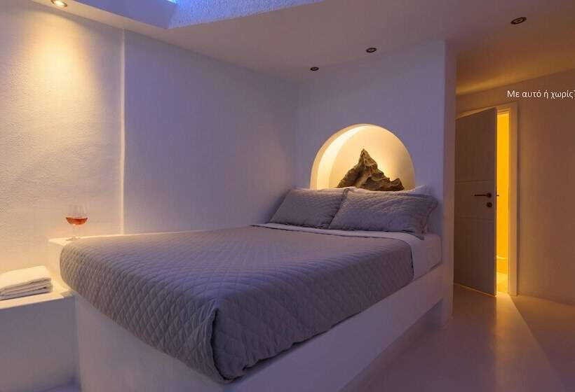 سوئیت جونیور با چشم‌انداز, Abyssanto Suites And Spa