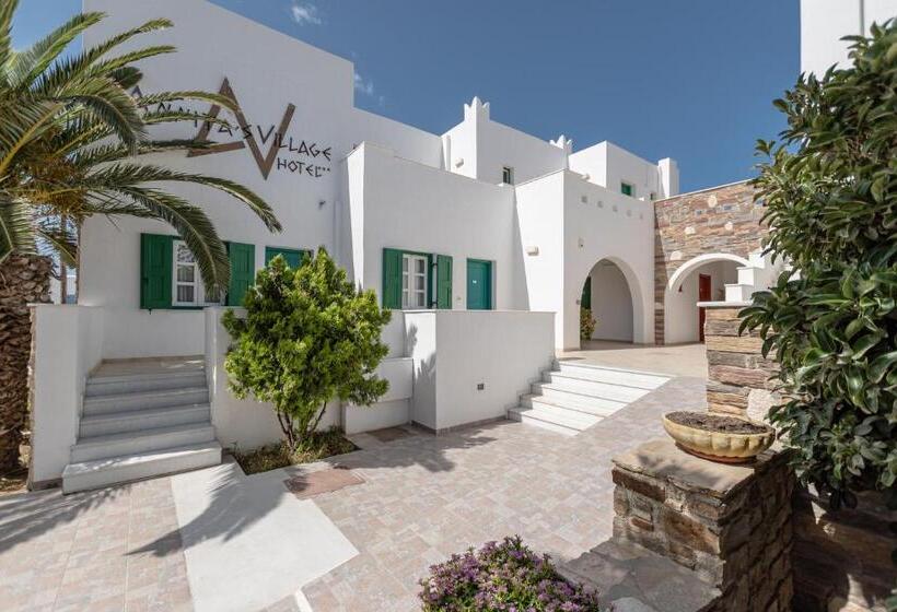 اتاق استاندارد سه نفره, Annita's Village