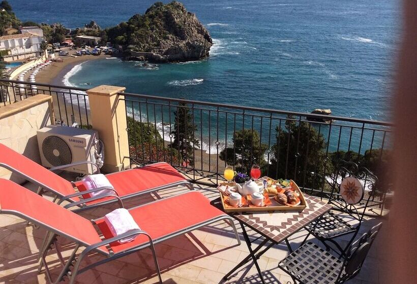 اتاق لوکس با چشم‌انداز دریا, Jonic Hotel Mazzarò