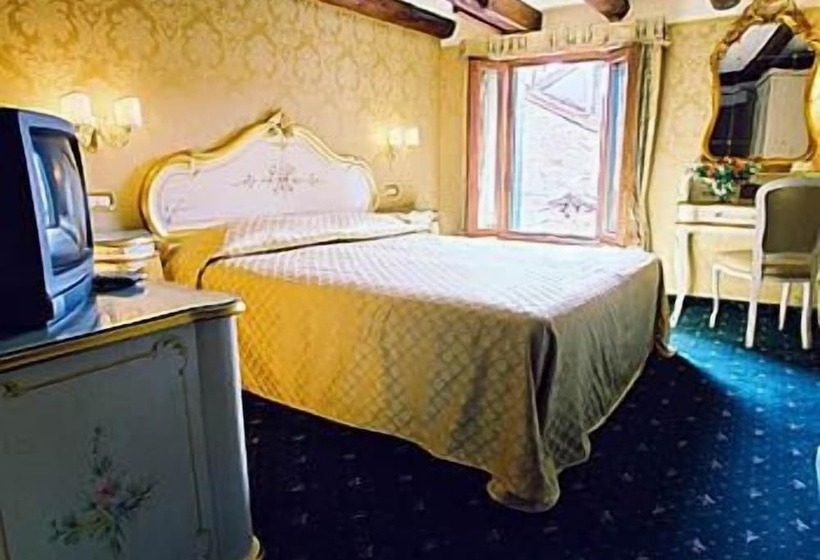 اتاق استاندارد, Locanda Correr