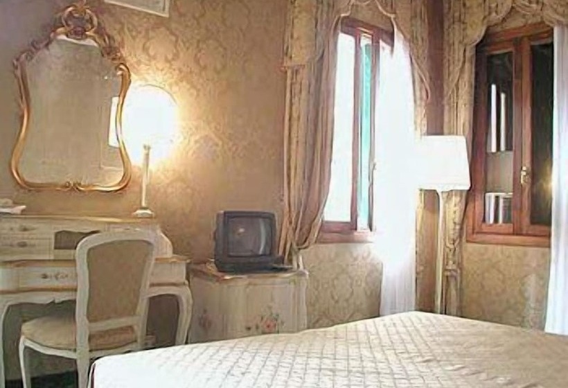 اتاق استاندارد, Locanda Correr