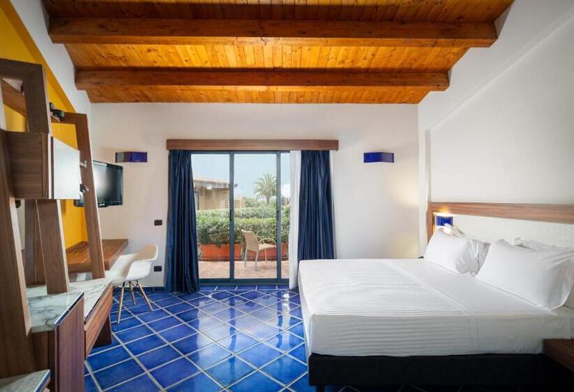 اتاق استاندارد, Magaggiari Hotel Resort