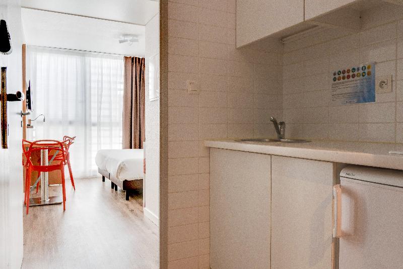 استودیوی استاندارد, Residhotel Galerie Tatry