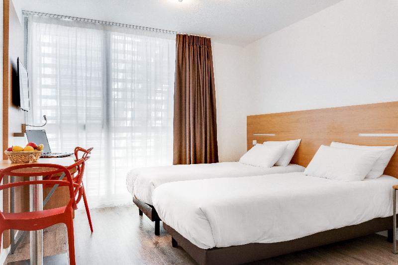 استودیوی استاندارد, Residhotel Galerie Tatry