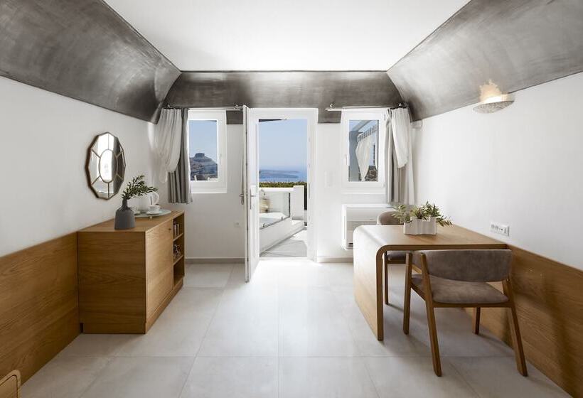 اتاق استاندارد سه تخته با چشم‌انداز, Santorini Princess Spa