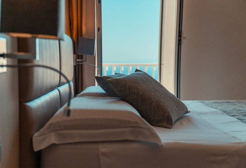 اتاق لوکس, Splendid Hotel Taormina