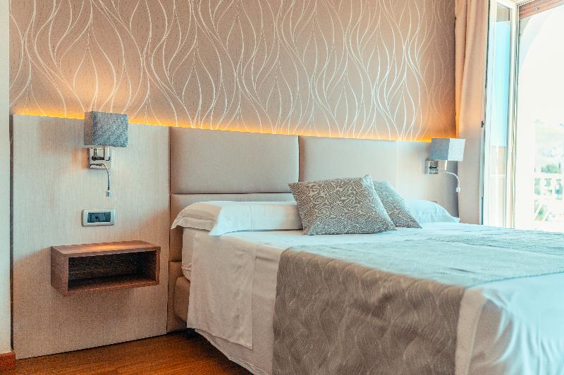 اتاق لوکس با چشم‌انداز دریا, Splendid Hotel Taormina