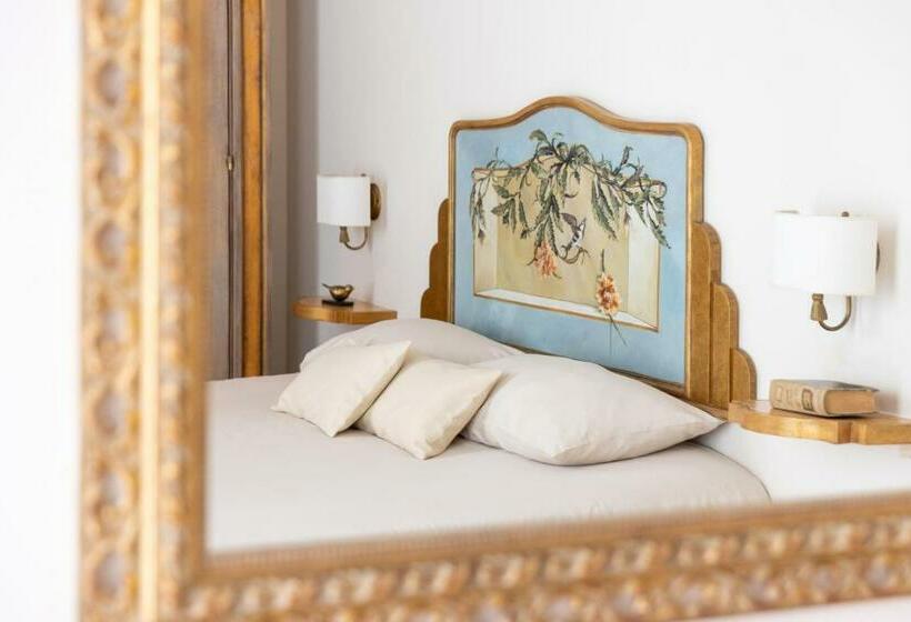 Classic room with balcony, Taodomus Boutique