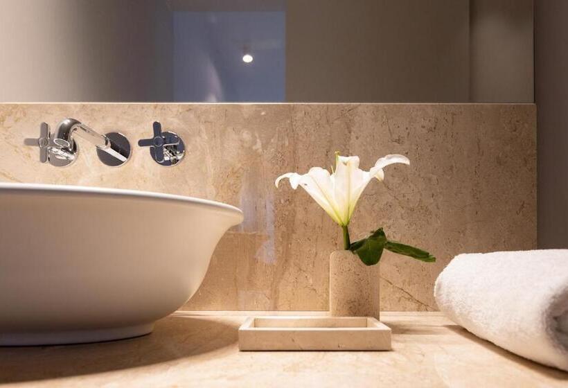 اتاق سوپریور سه تخته, Taodomus Boutique