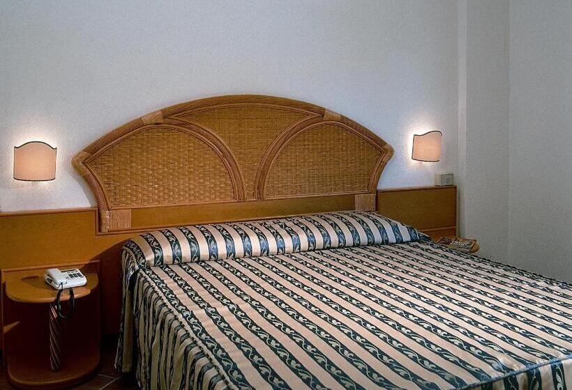 اتاق استاندارد چهار تخته, Th Marina Di Sibari   Baia Degli Achei Village