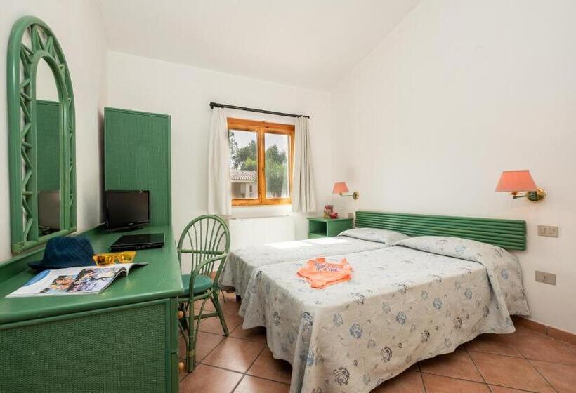 Standard Quadruple Room, Th Marina Di Sibari   Baia Degli Achei Village