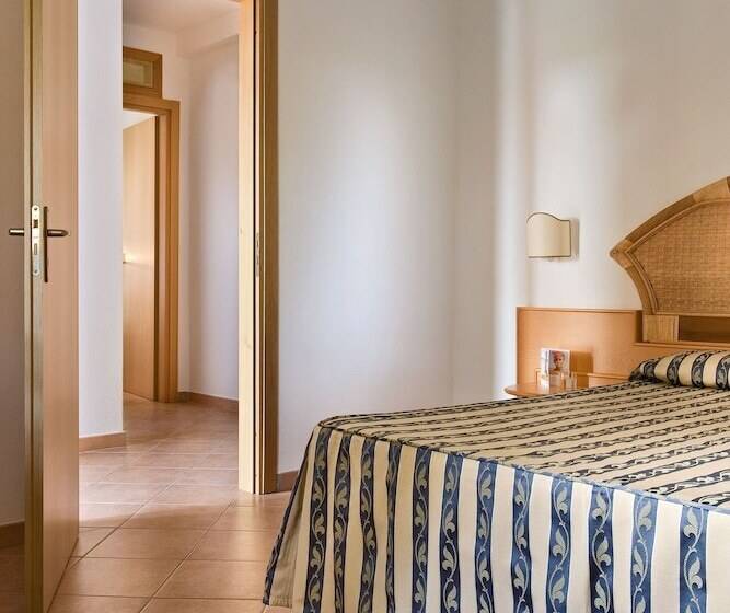 اتاق استاندارد چهار تخته, Th Marina Di Sibari   Baia Degli Achei Village