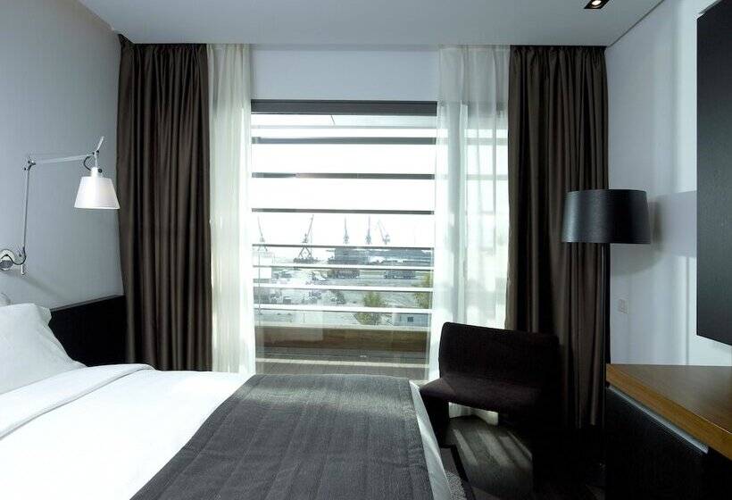 اتاق سوپریور با چشم‌انداز, The Met Hotel Thessaloniki, A Member Of Design Hotels