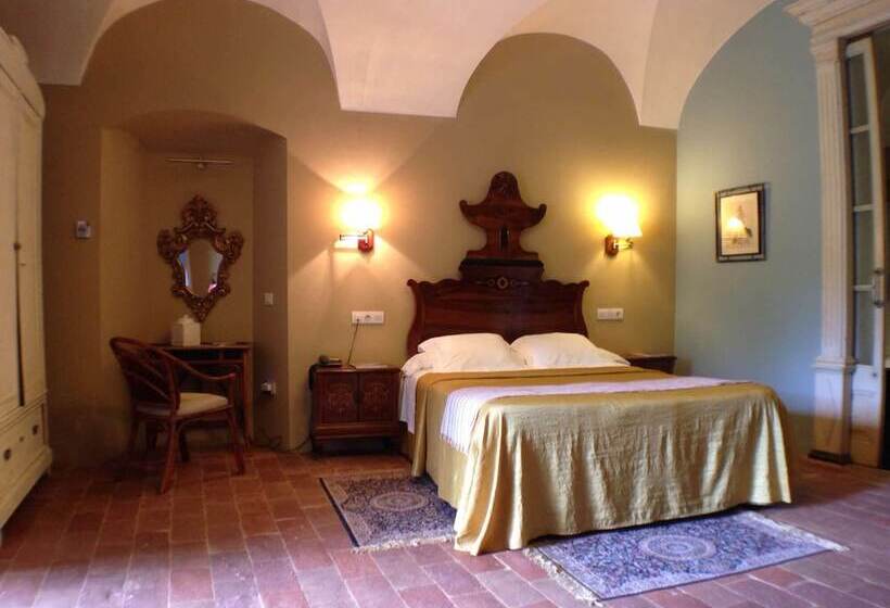 Superior Room, Torre Laurentii