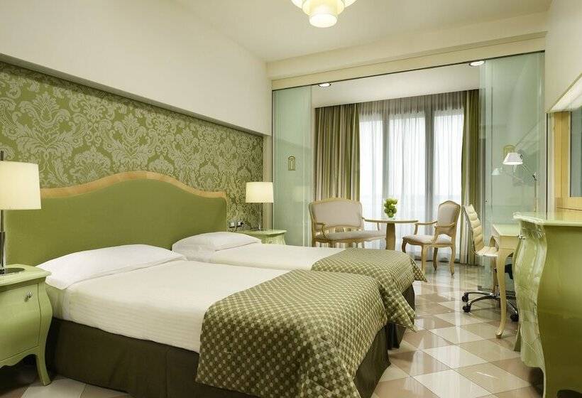 اتاق سوپریور, Unahotels Expo Fiera Milano