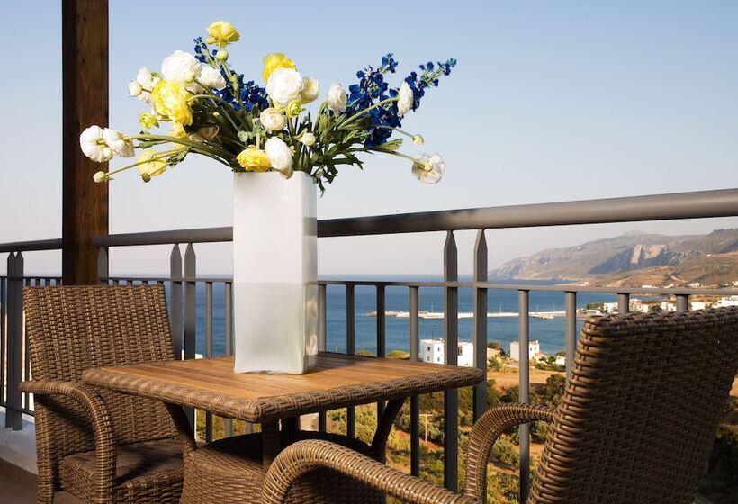 اتاق استاندارد با چشم‌انداز دریا, Kythea Resort