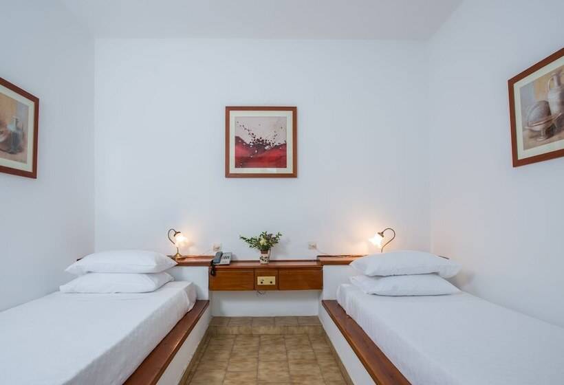 带花园景观的标准洋房, Delfinia Hotel & Bungalows