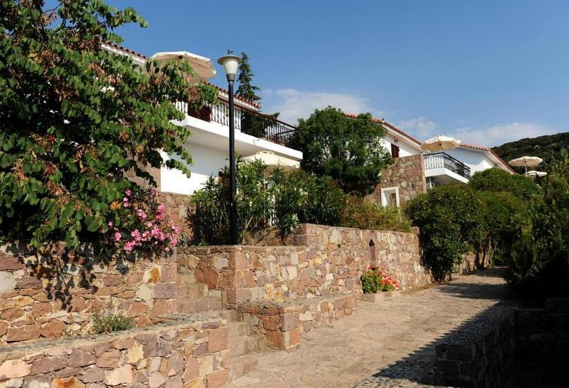 Standard Bungalow Garden View, Delfinia Hotel & Bungalows