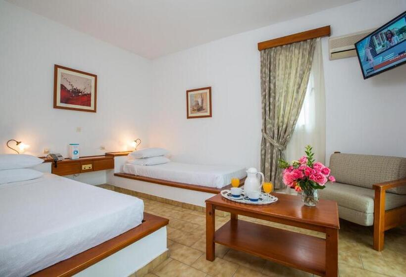 带花园景观的标准洋房, Delfinia Hotel & Bungalows