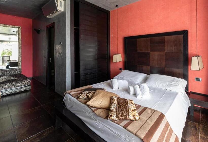 标准三人间, Amareclub Baia Dei Turchi Resort   Adults Only