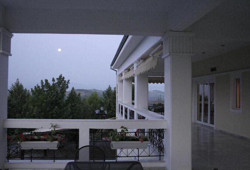 سوییت, αchillion Grevena