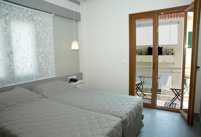 سوییت, Dimitra Boutique