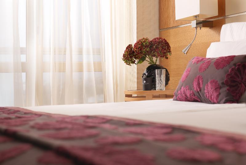 اتاق سوپریور, Divani Escape
