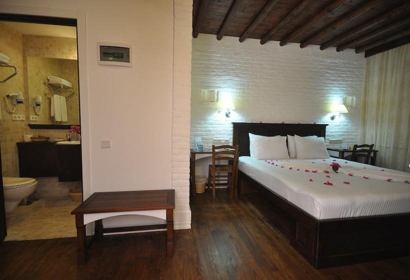 Quarto standart vista jardim, El Vino  Suites