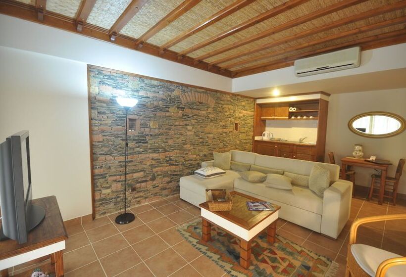 سوییت با چشم‌انداز باغ, El Vino Hotel & Suites