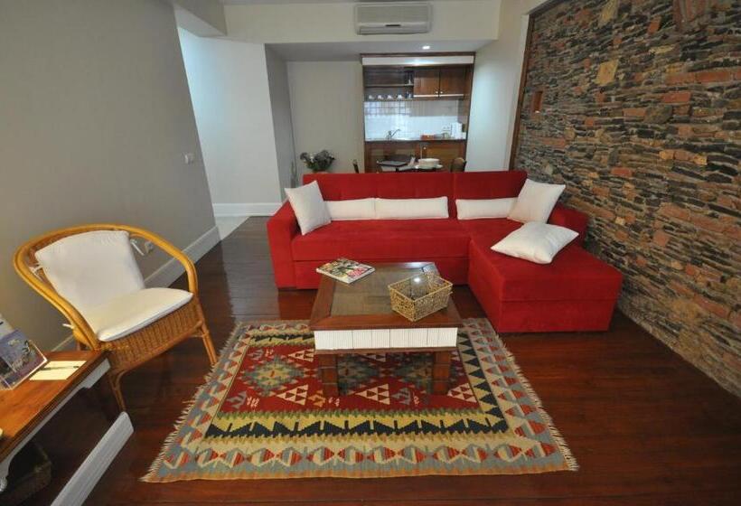 سوییت, El Vino Hotel & Suites