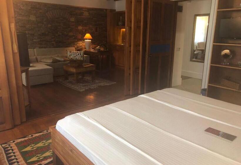 سوییت لوکس, El Vino Hotel & Suites