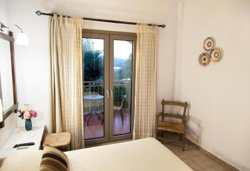 اتاق استاندارد, Elpida Village