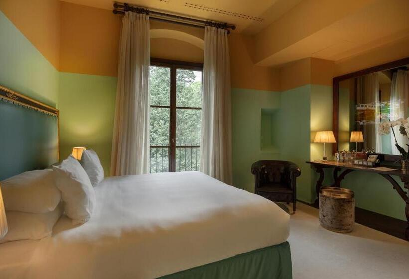 سوییت جونیور, Il Salviatino Firenze
