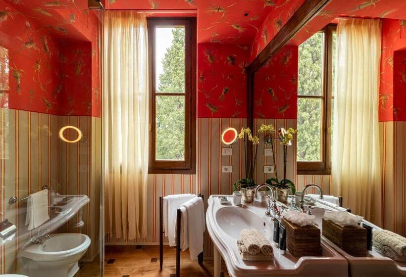 اتاق سوپریور با تخت بزرگ, Il Salviatino Firenze